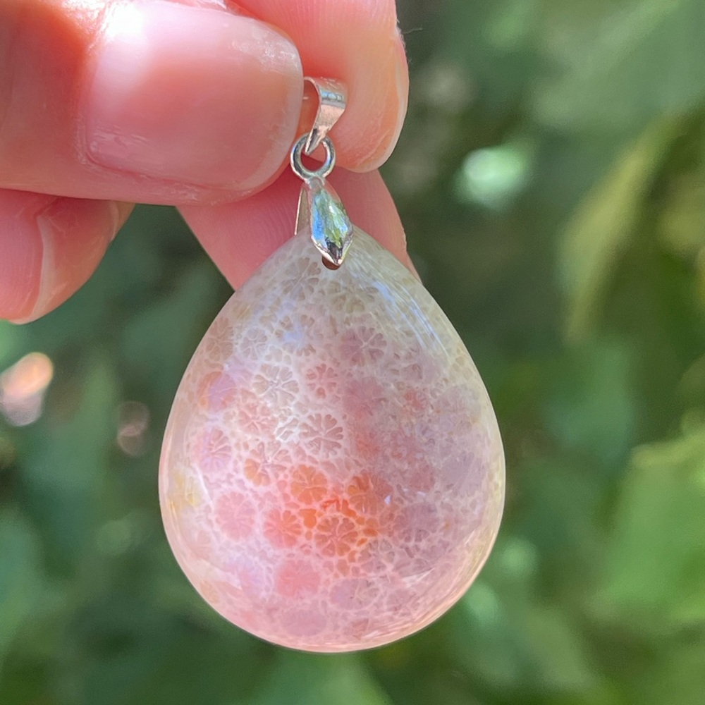 Sterling silver 925 stamped cute pink‎ coral jade teardrop pendant 1672